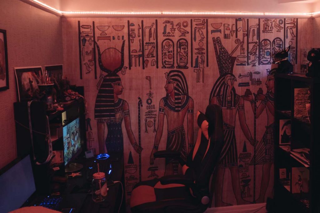 I recently became a homeowner. I had an idea for a perfect room for myself for months and now I finnally got the chance to execute it!
